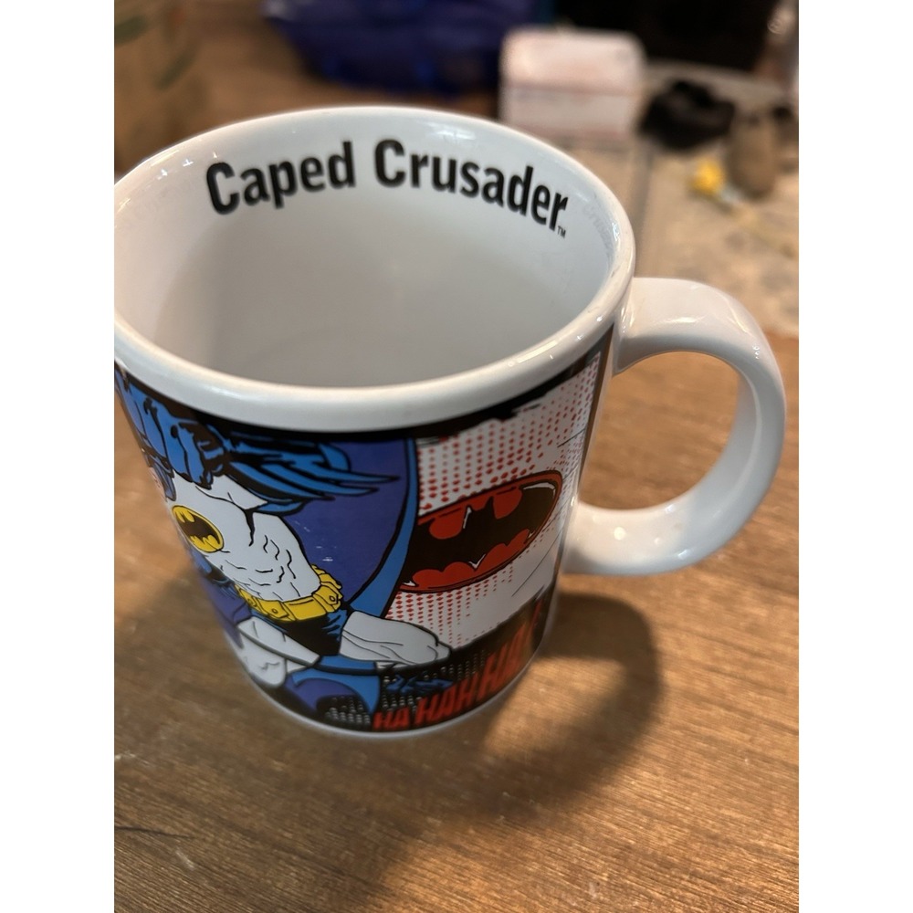 Batman Cape Crusader Comics Coffee Cup‎ Mug 14 oz DC Comics Joker Black Red